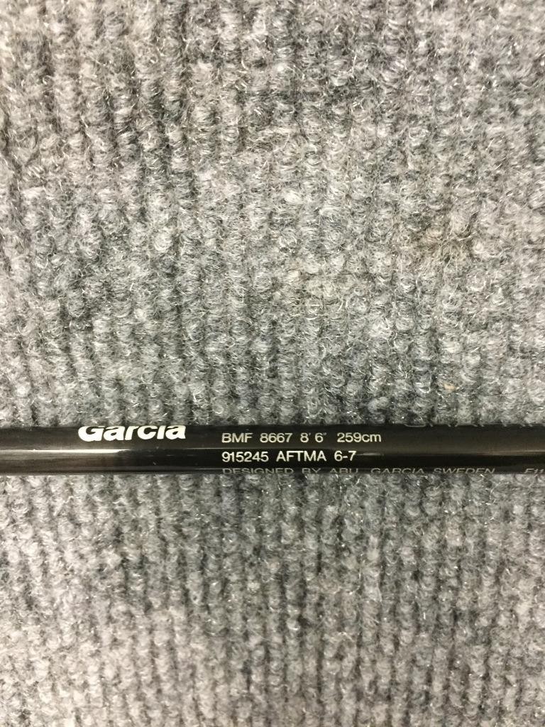 Abu Garcia Max Plus Graphite BMF 8667 AFTMA 6-7 8′ 6″ Fishing Rod with Case