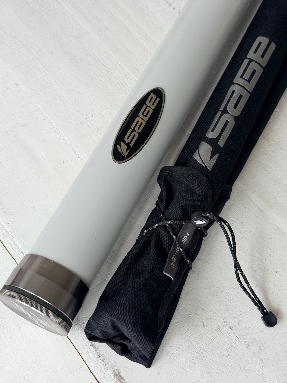 **BEAUTIFUL** 🔥 SAGE R8 Core 7wt 9’ft FlyRod!!🔥~LEGENDARY~🔥