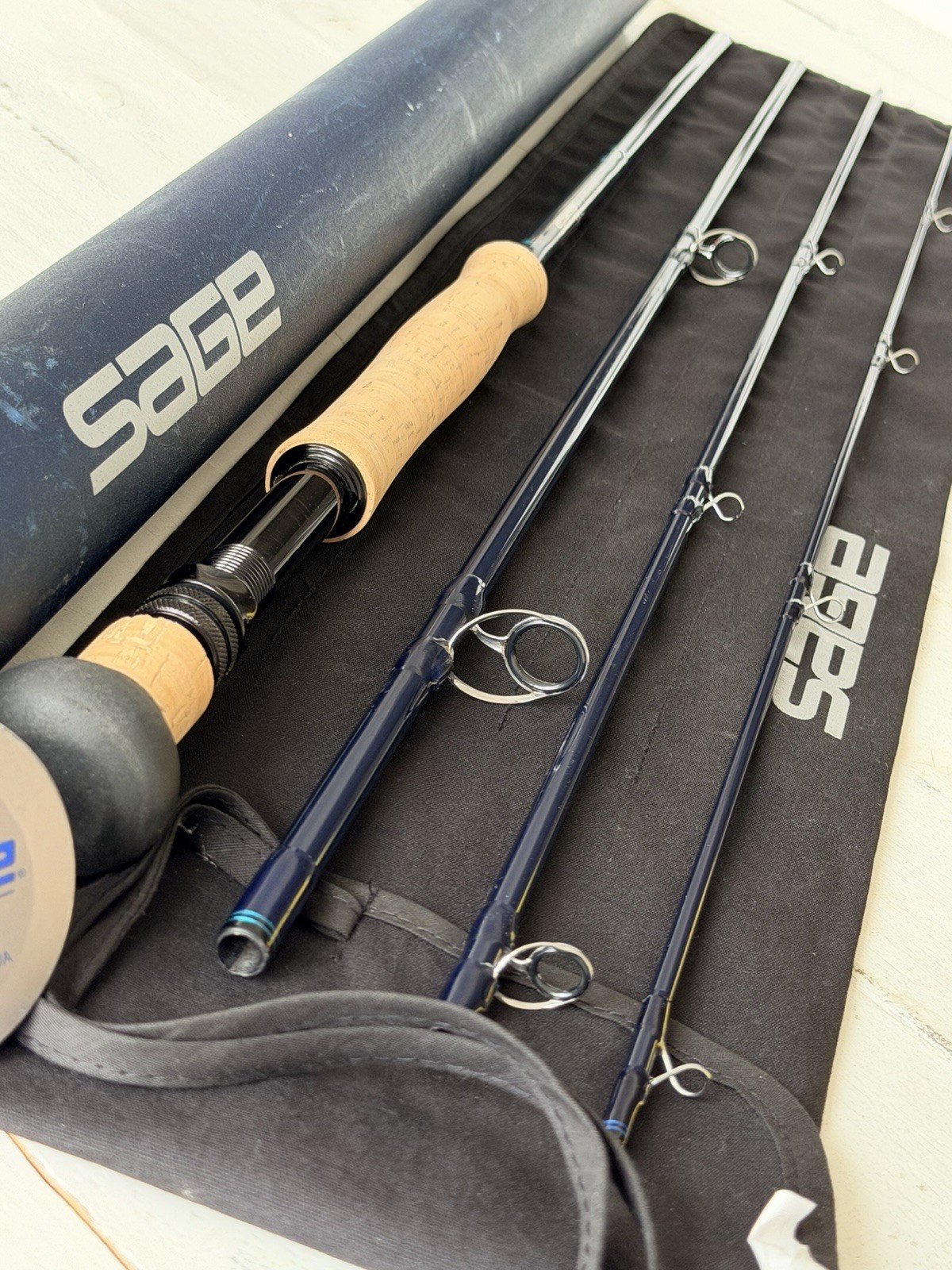 **BEAUTIFUL** 🔥 SAGE SALT Xi 3. 11wt. 9’ft~4pc Flyrod!!🔥~LEGENDARY~🔥