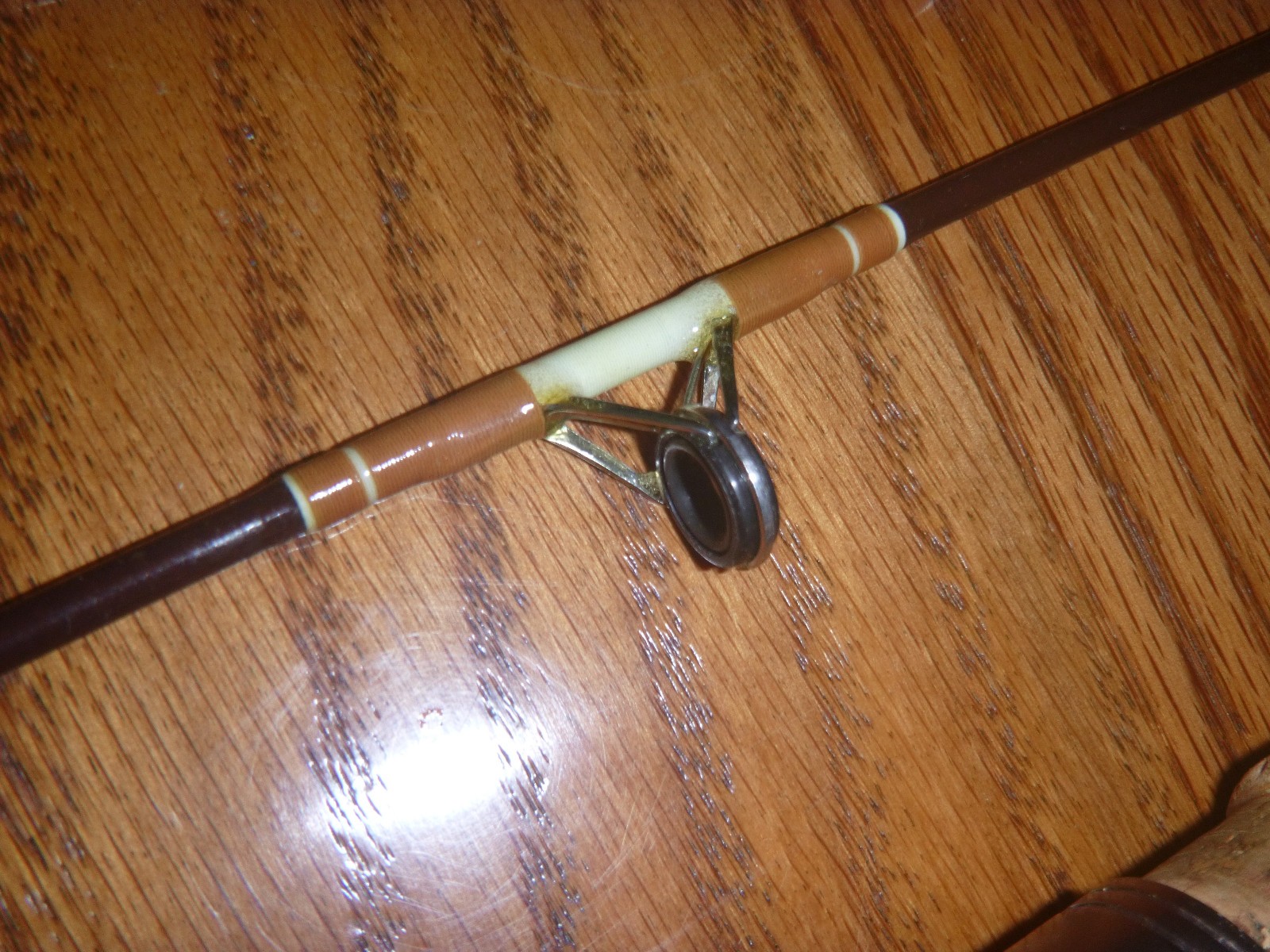 Shakespeare Intrepid Graphite Fishing Pole plus 1 to 6 lb custom pole