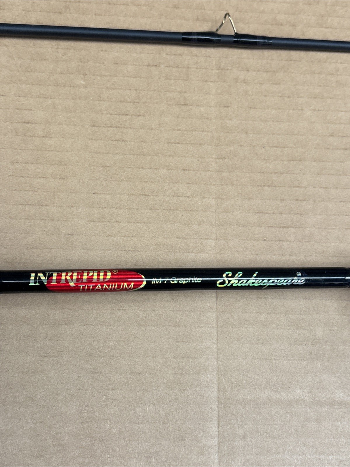 Shakespeare Intrepid Titanium FY 308567 8’6 Fly Fishing Rod 2 Piece