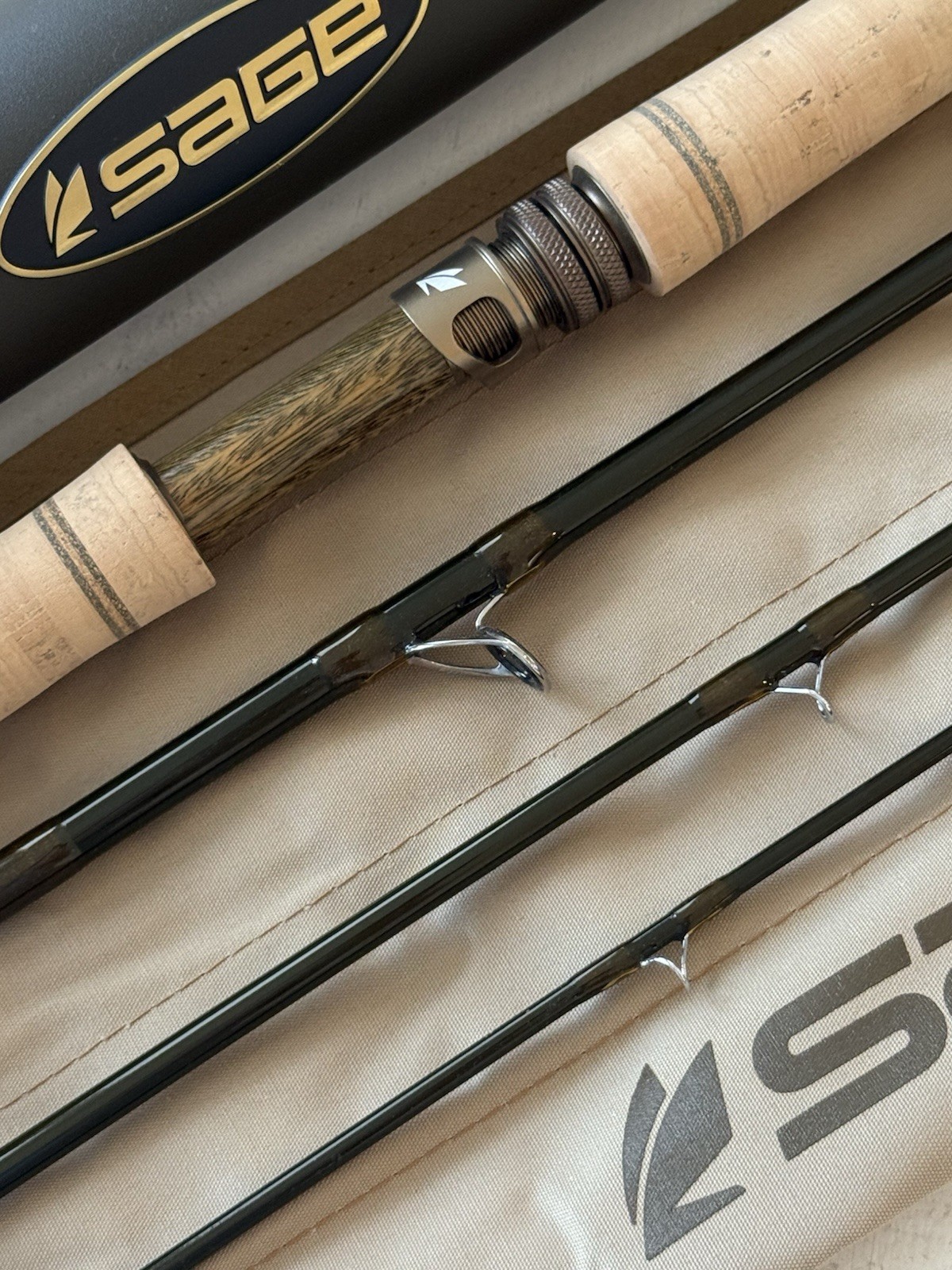 **BEAUTIFUL**~NEW~ SAGE TROUT SPEY HD 2wt 10’9”in FLY Rod!!🔥~LEGENDARY~￼￼