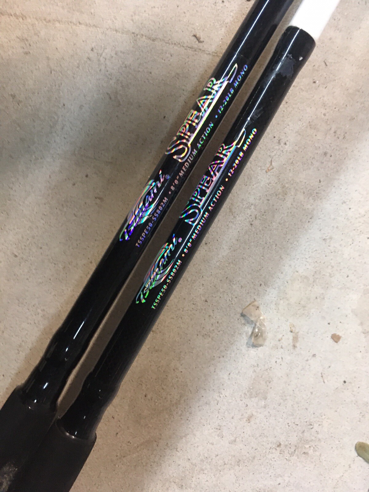 2 TSUNAMI SPEAR Spinning Rods 8’ Medium Fresh/Saltwater Pier Surf 2pc CLOSEOUT