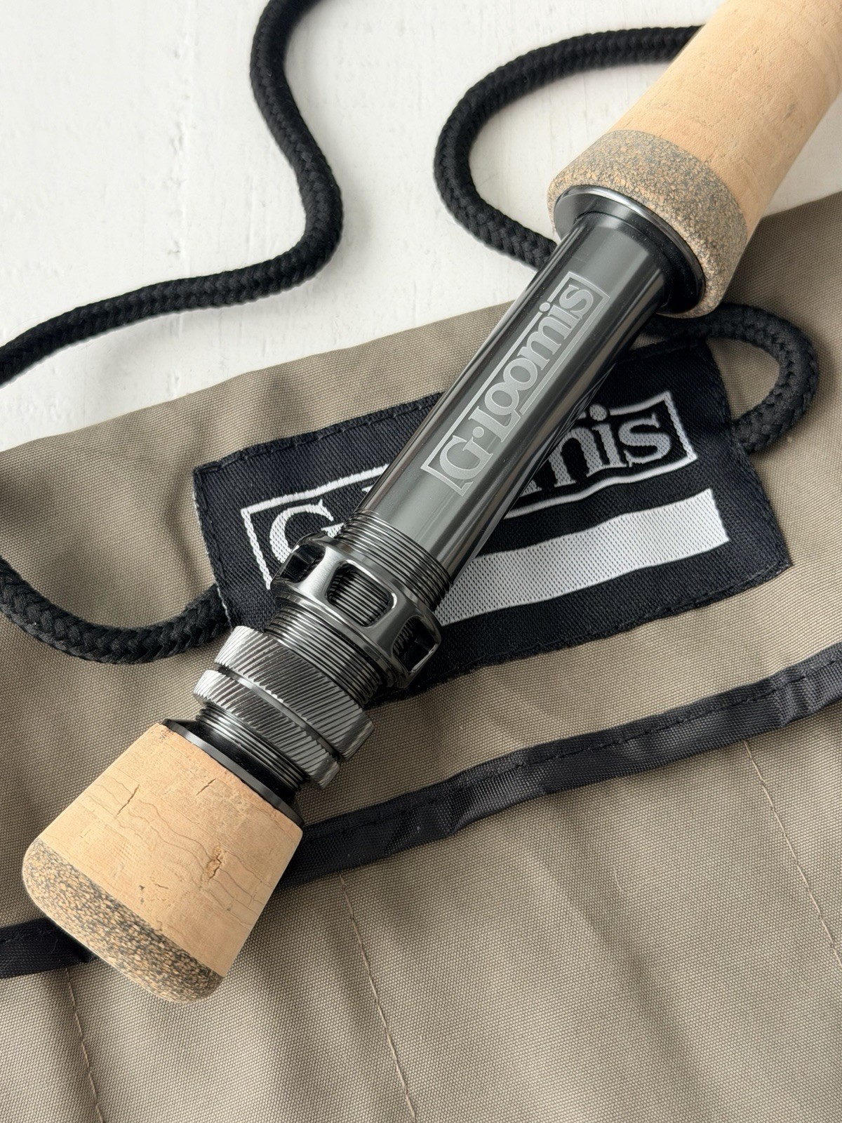**BEAUTIFUL** 🔥 G LOOMIS NRX+ S SALT 7wt. 9’ft~4pc fly rod!🔥~LEGENDARY~