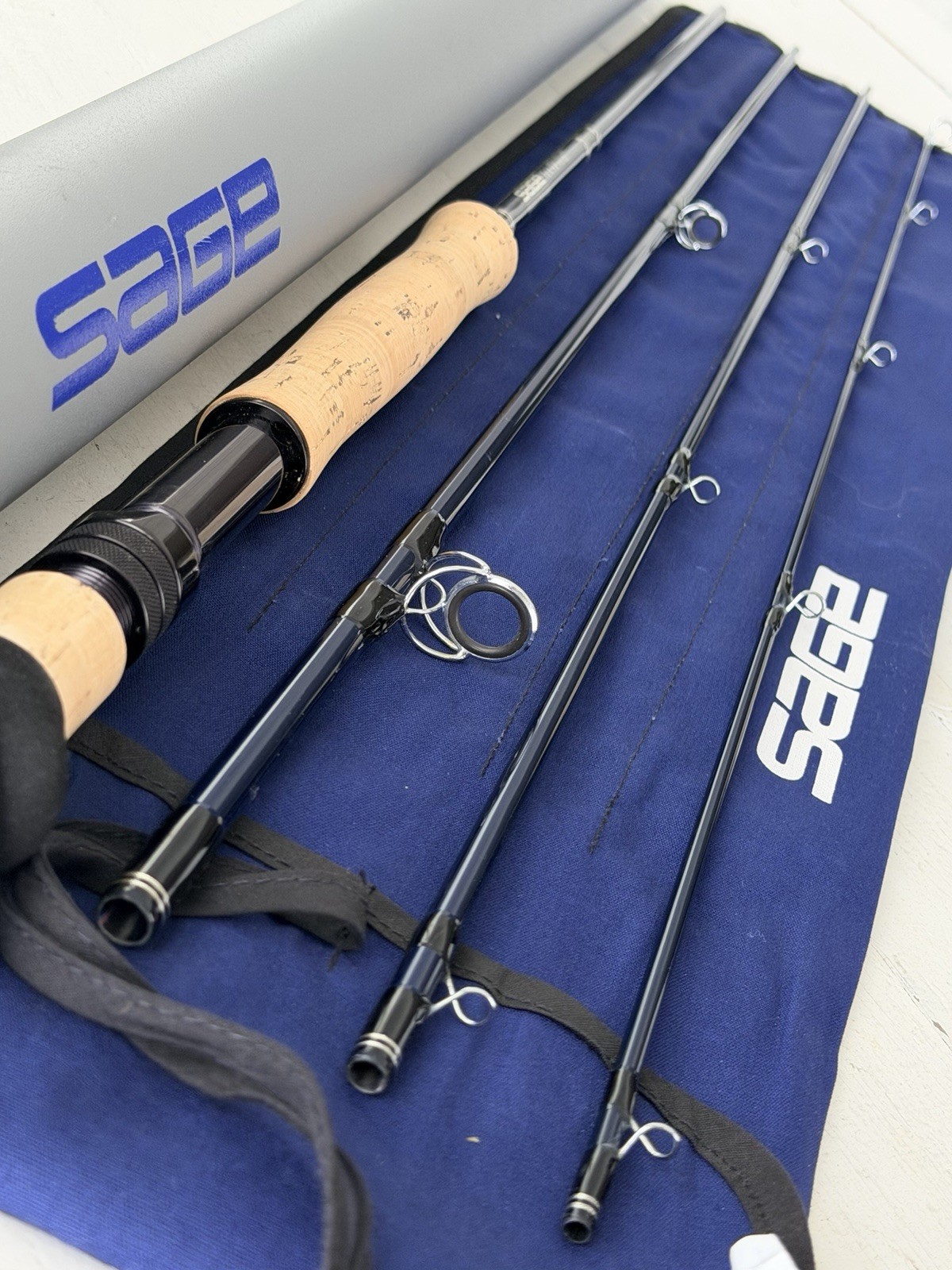 **BEAUTIFUL** 🔥 SAGE SALT Xi 2~ 10wt. 9’ft~4pc FlyRod!!🔥~LEGENDARY~🔥