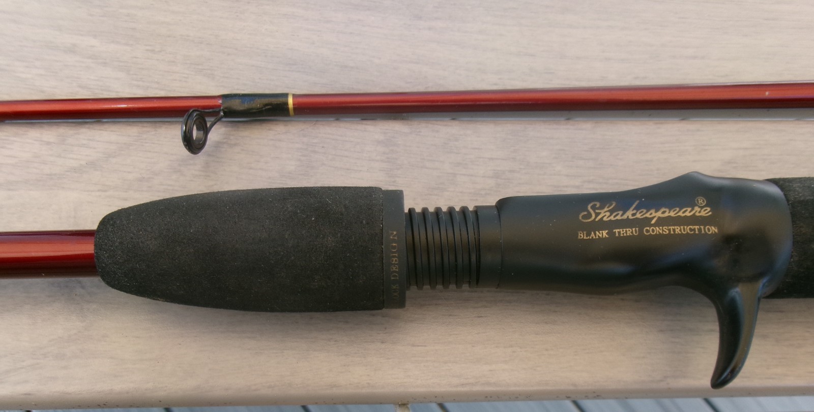 Shakespeare DURANGO Casting Rod, 5’6″ Medium Fishing Rod, 2 Piece