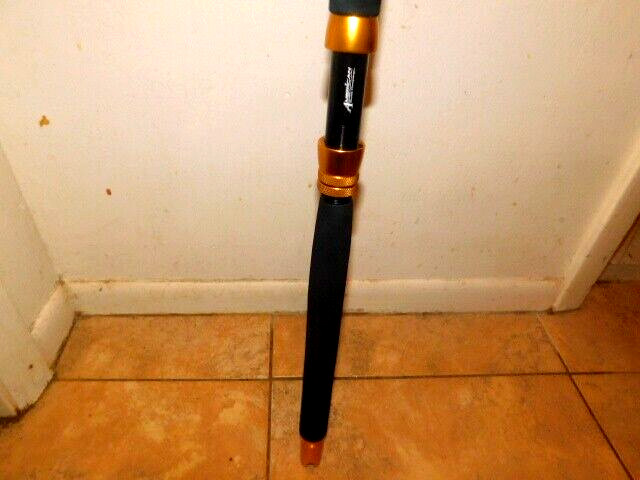 CUSTOM SPINNING ROD 7 FT 20-40 LB WHITE PEARL MARBLE NEW