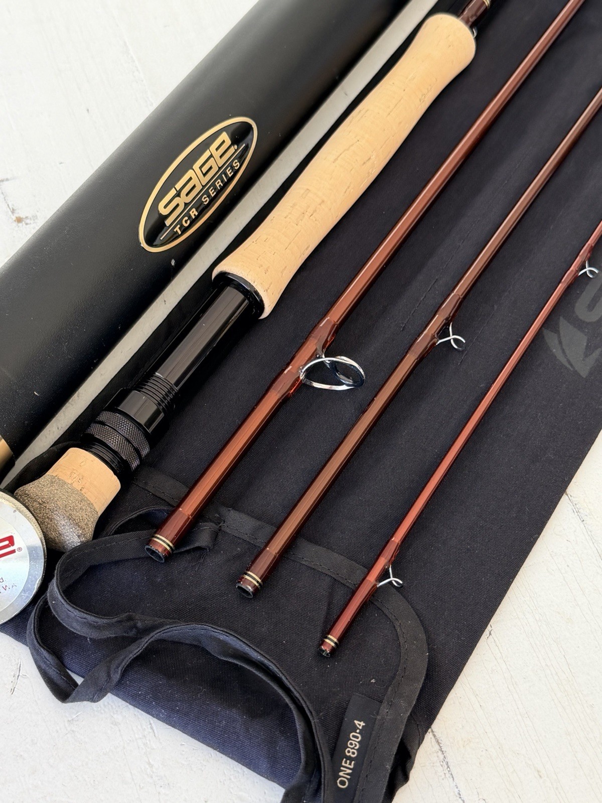 **BEAUTIFUL** 🔥 SAGE TCR 7wt. 10’ft~4pc FlyRod🔥~LEGENDARY~ 🔥
