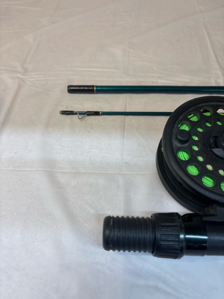 MARTIN FISHING CLASSIC FLY ROD (READ DESCRIPTION) (J31001880)