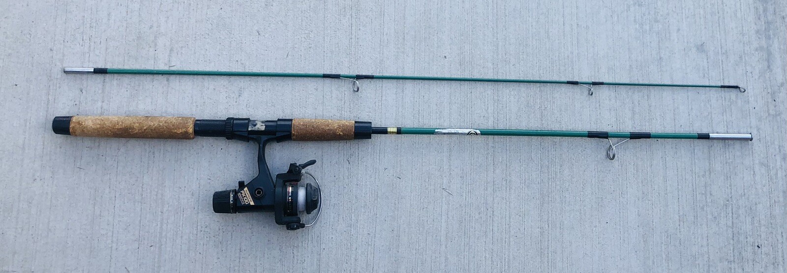Vintage Pro Master No. 50 2 Piece 5’6” Fishing Rod With Shimano FX100 Reel