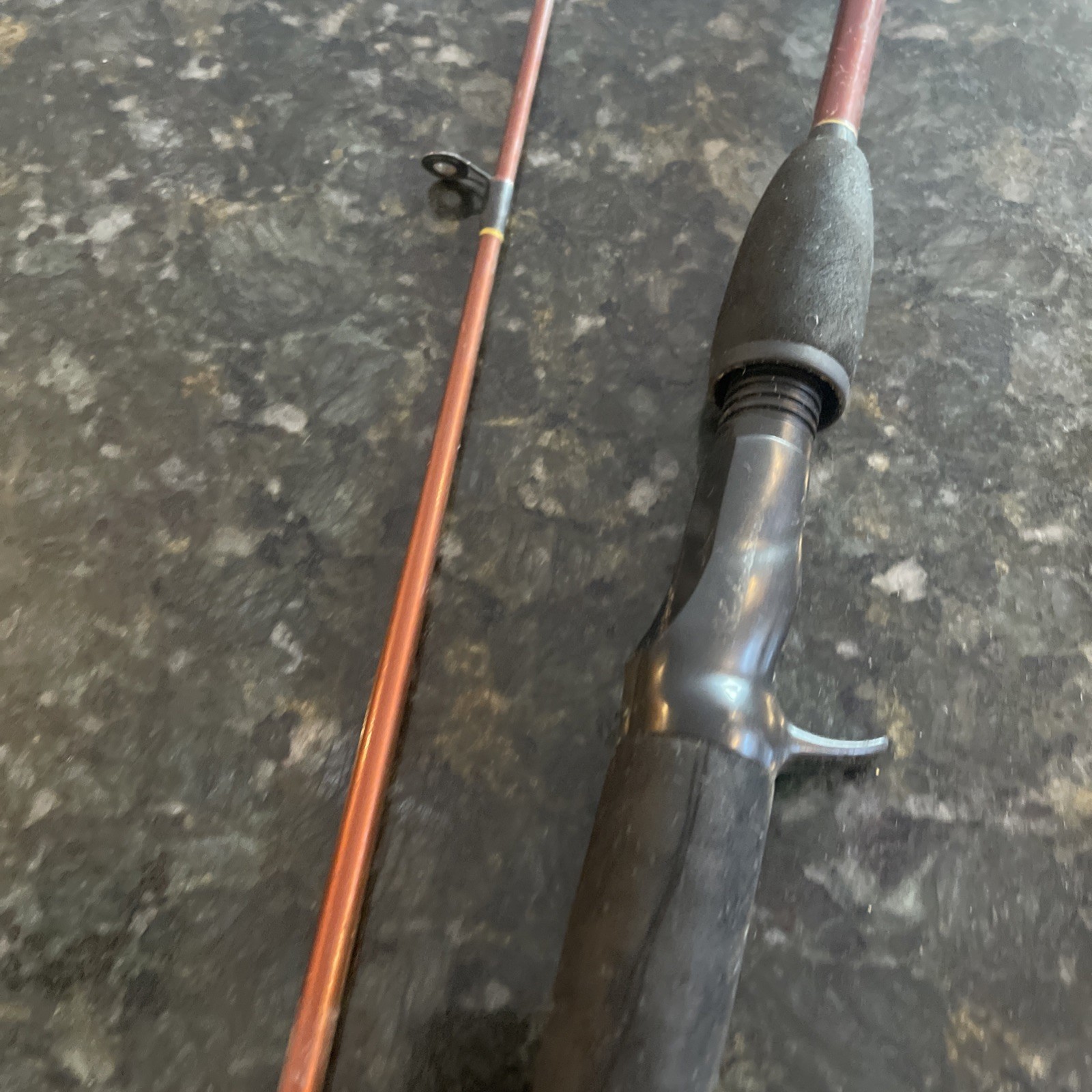 Shakespeare Durango DSC56-2M medium 5’6″ casting rod Rust Brown Color 6-12 Lb LN
