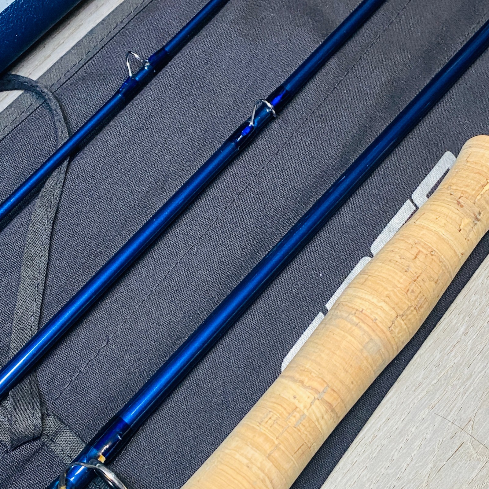 SAGE Xi3 790-4 7wt 9’0″ Salt Water Fly Rod w/Tube sock Excellent