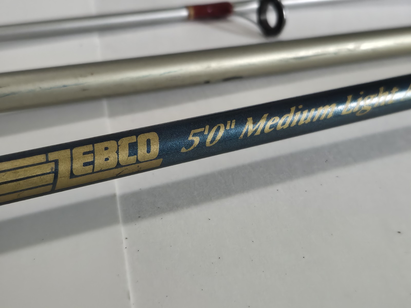 Lot (2) Zebco Spinning Rods Medium Light 2PC RT Series 5.5′ & #1052 5′