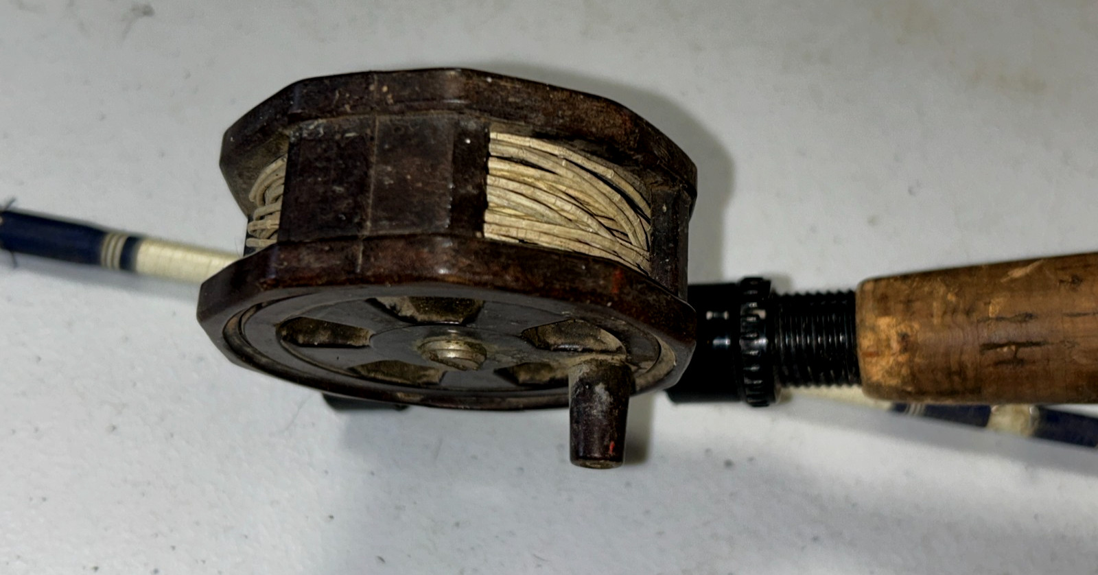 Vintage South Bend Fiberglass Fly Fishing Rod Vernley Trout Reel, 97″. 2 Piece