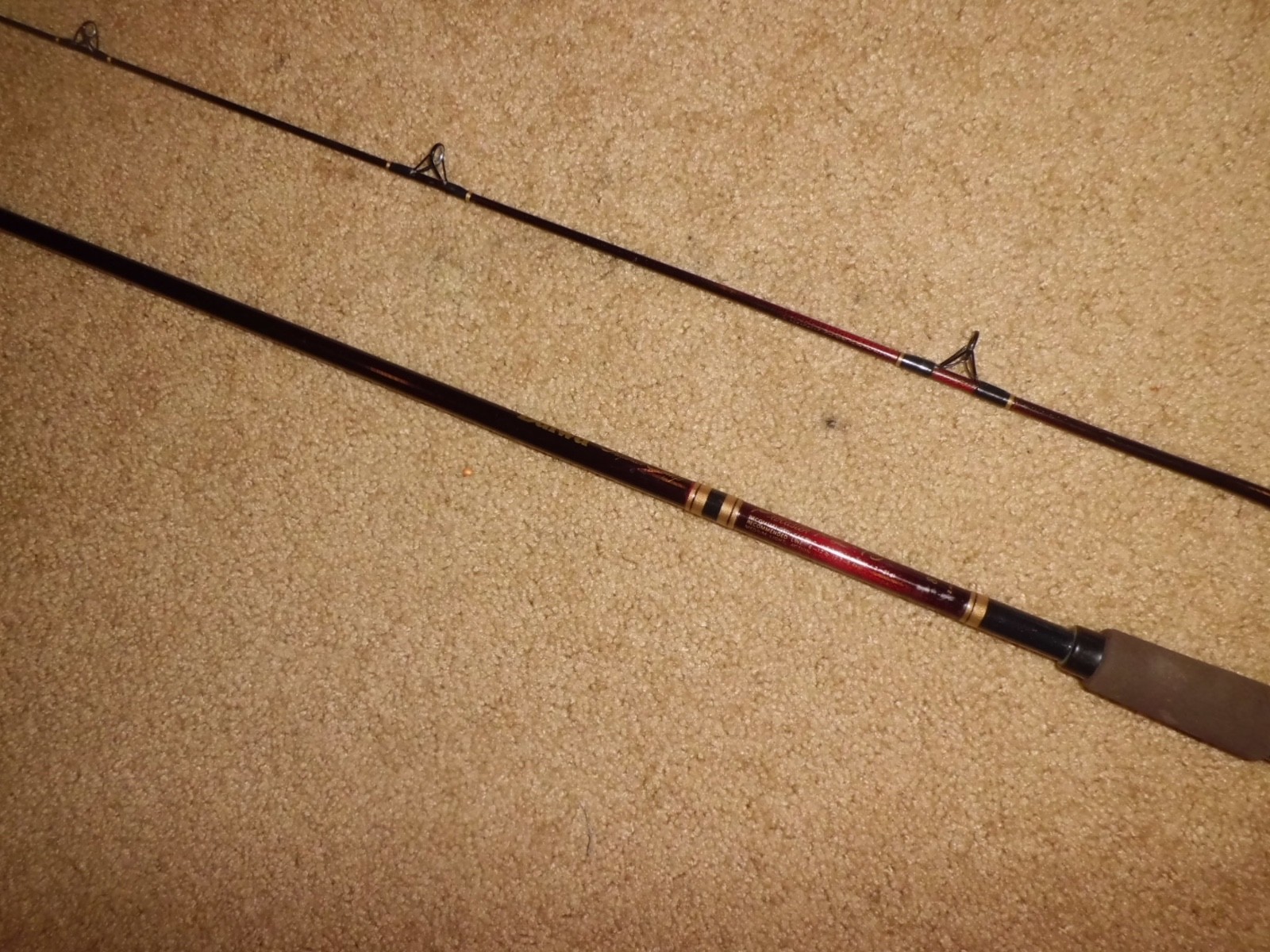 Vintage DAIWA Procaster PL-15 Spinning 8′ Rod- 6 -12lb test