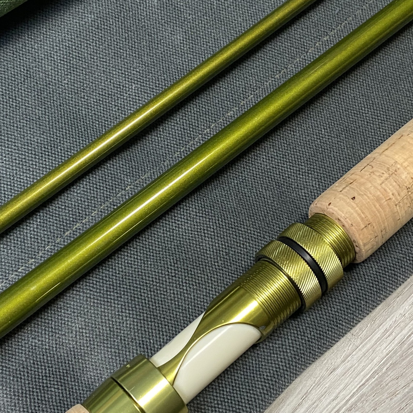 [Beautiful]G. Loomis ROARING RIVER Stinger GLX 15’0″ 10/11wt Fly Rod W/Tube Sock