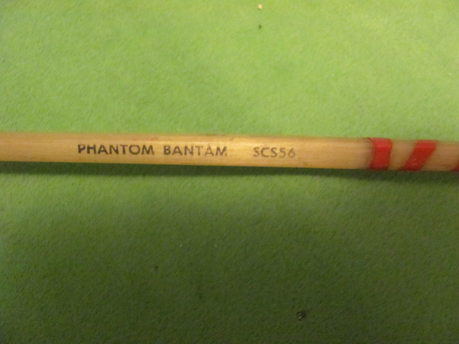Vintage PHANTOM BANTAM SCS56 5′ 6″ 1-Piece Solid Fiberglass Casting Rod.