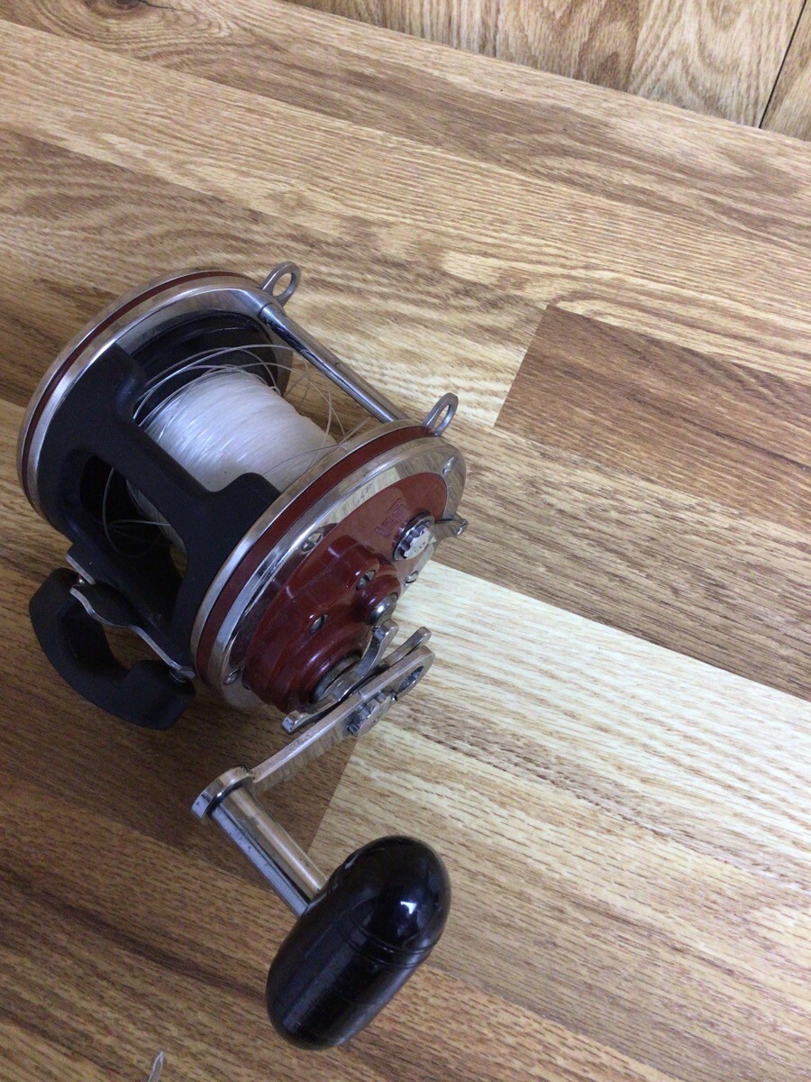 PENN FISHING SENATOR 114H (PSV007716)