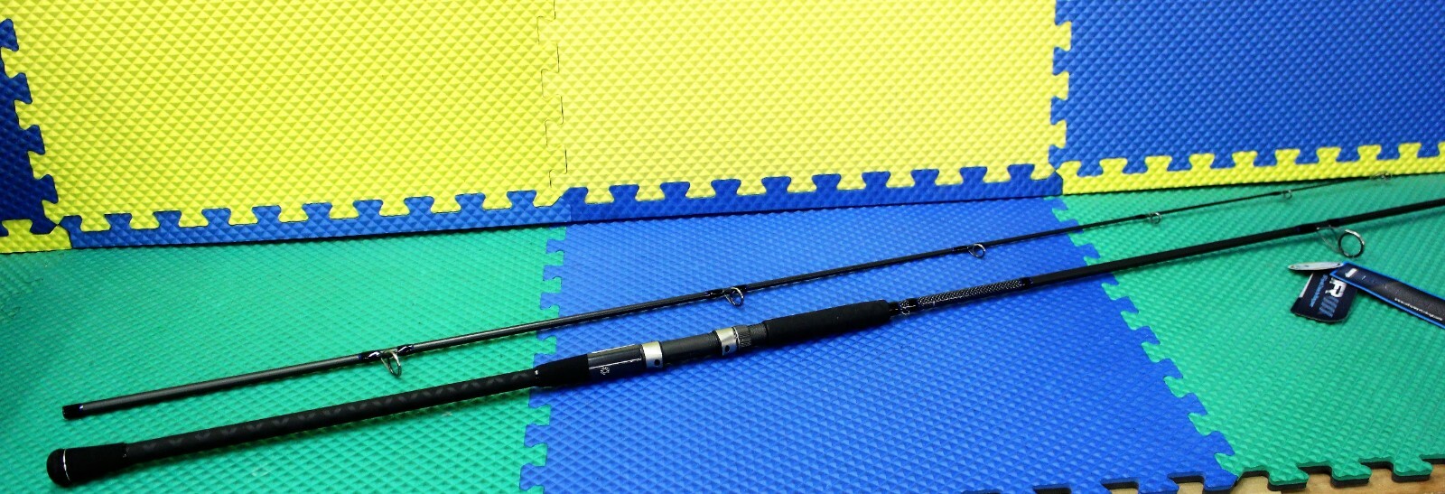 Okuma Rockaway Surf Spinning Rod 2-Piece 10′ 0″ Medium Heavy RA-S-1002MH