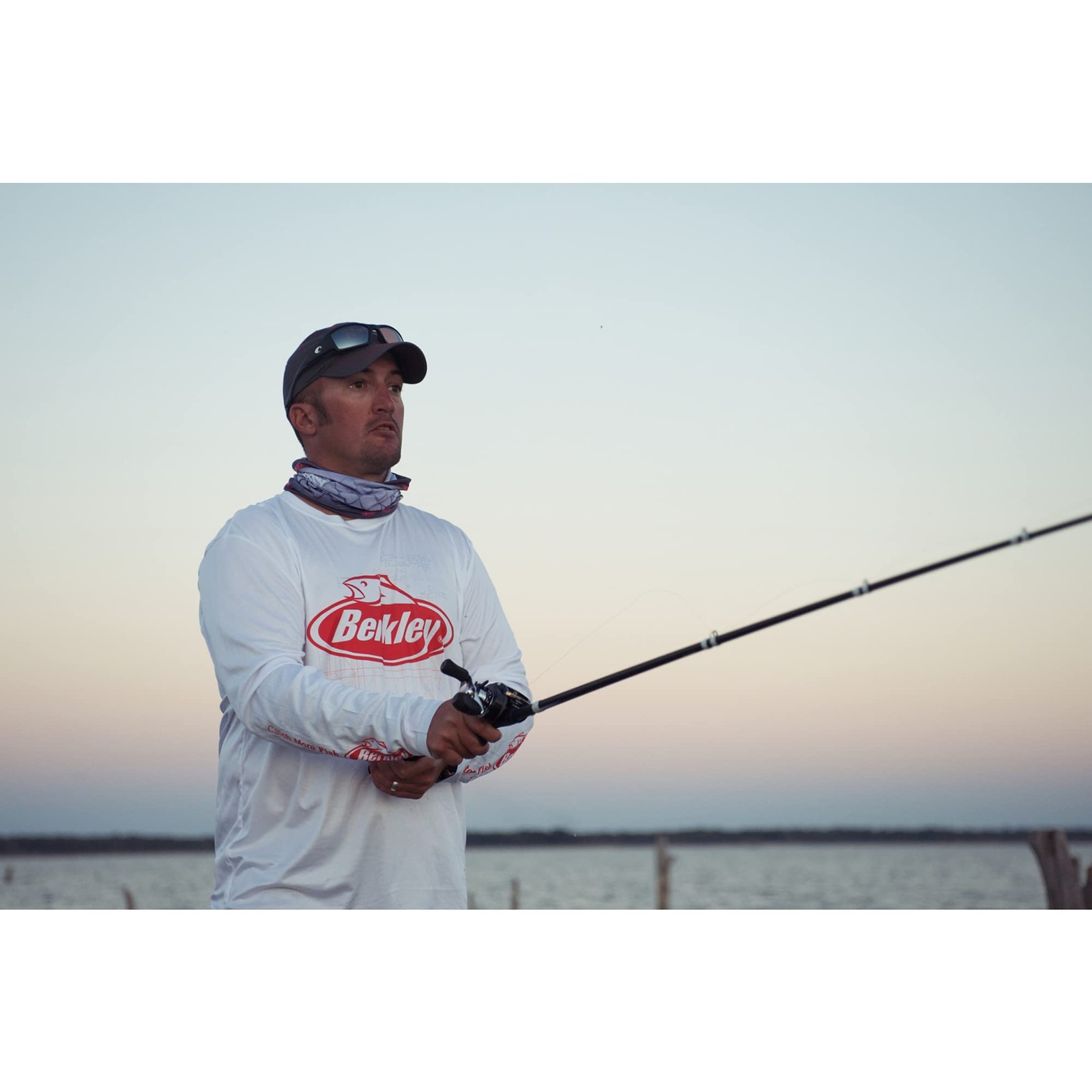 Berkley Lightning 66 Medium Light Spinning Fishing Rod 2Pc Durable Graphite