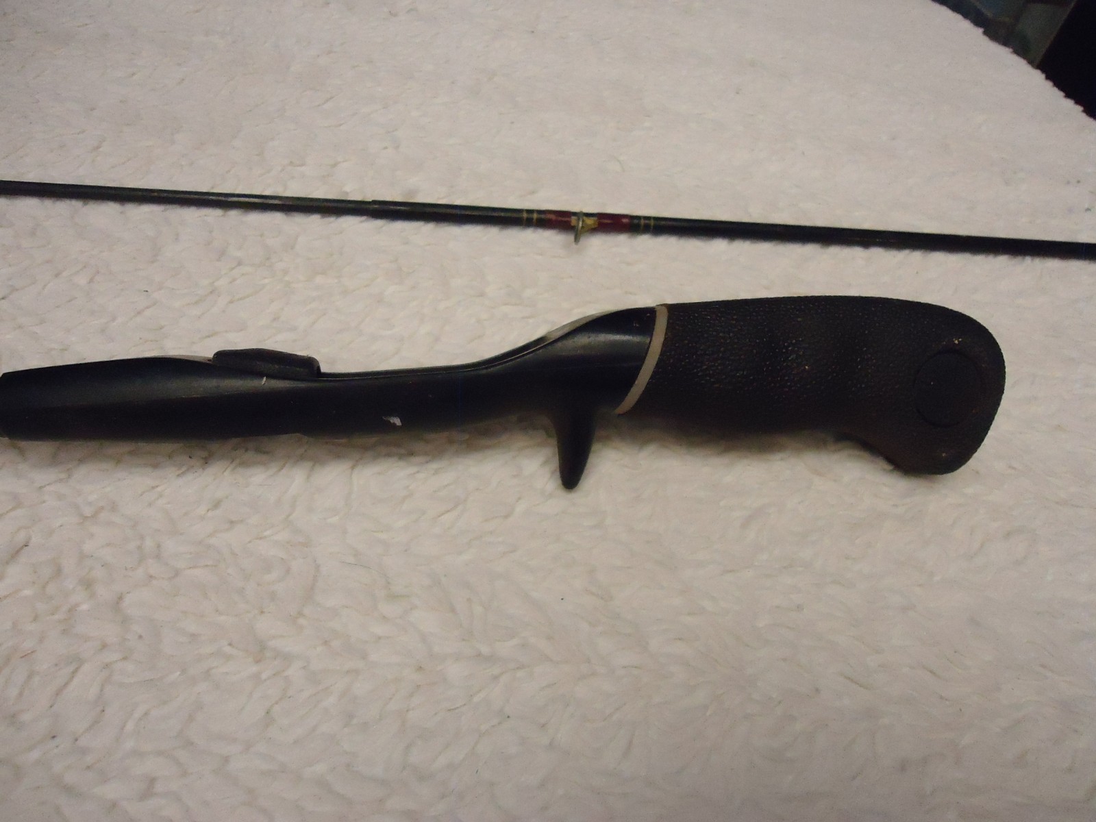 DAIWA 5 FT 3 PC ULTRA LIGHT CASTING GRAPHITE ROD MCG-59S/ 2-4 LB 1/16 – 1/4 OZ #