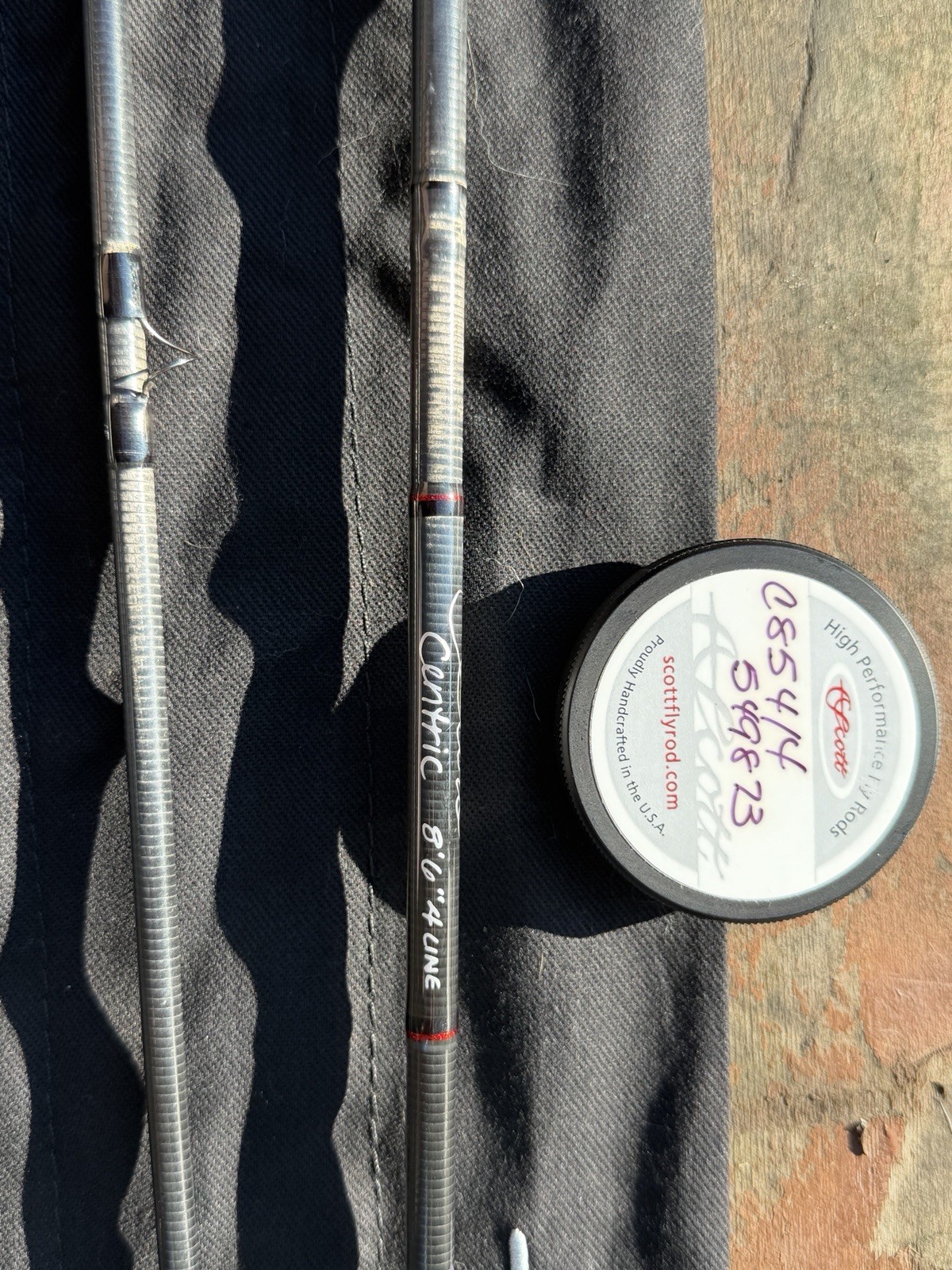 Scott Centric 8’6″ 4wt 4pc Fly Rod w/ Tube & Sock, Graphite Cork
