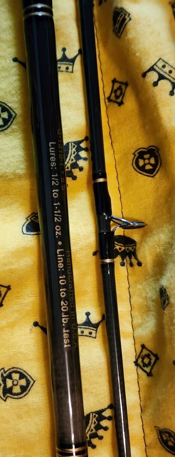 Rare New Lamiglas G1310T Medium Heavy 10-20lb 8’6″ 2pc Csting Rod USA +Sock&Tube