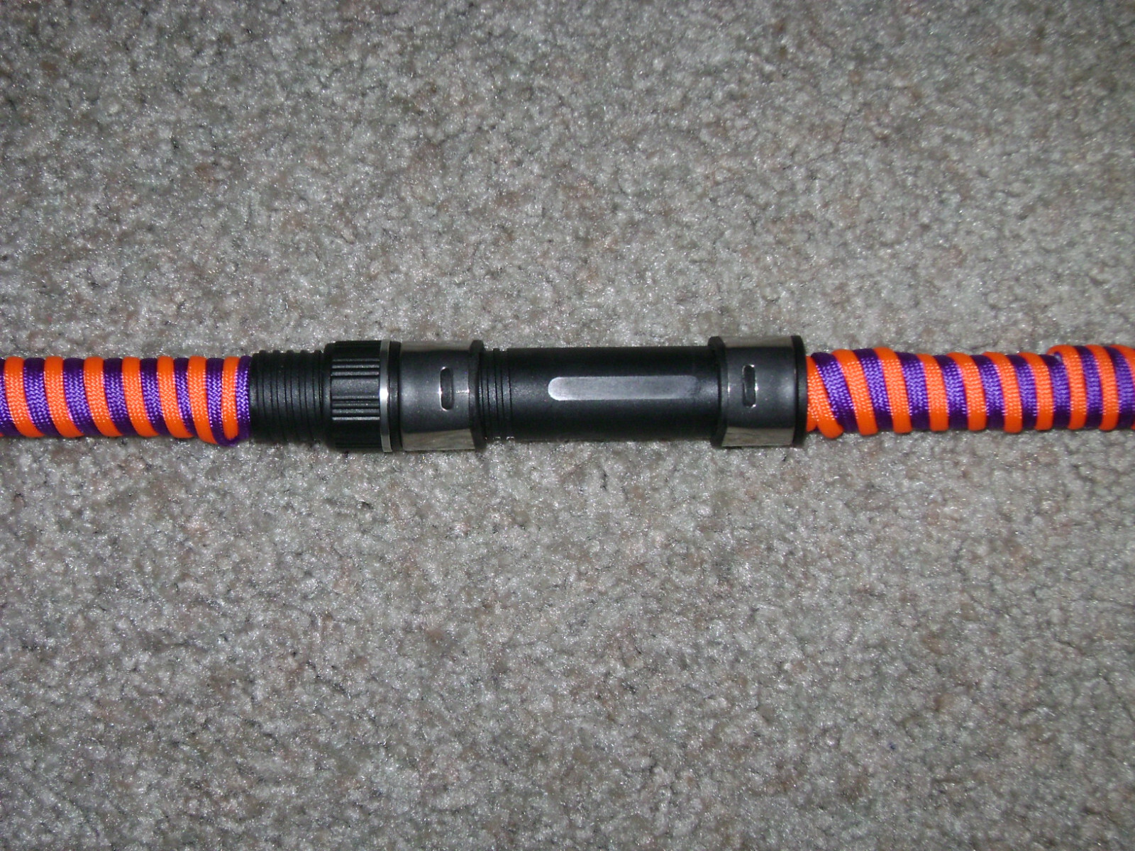 GLOW ROD MEAT HUNTER FLEX 6′ SPINNING -BIG FISH- GLOWS PURPLE UNDER BLACK LIGHT!