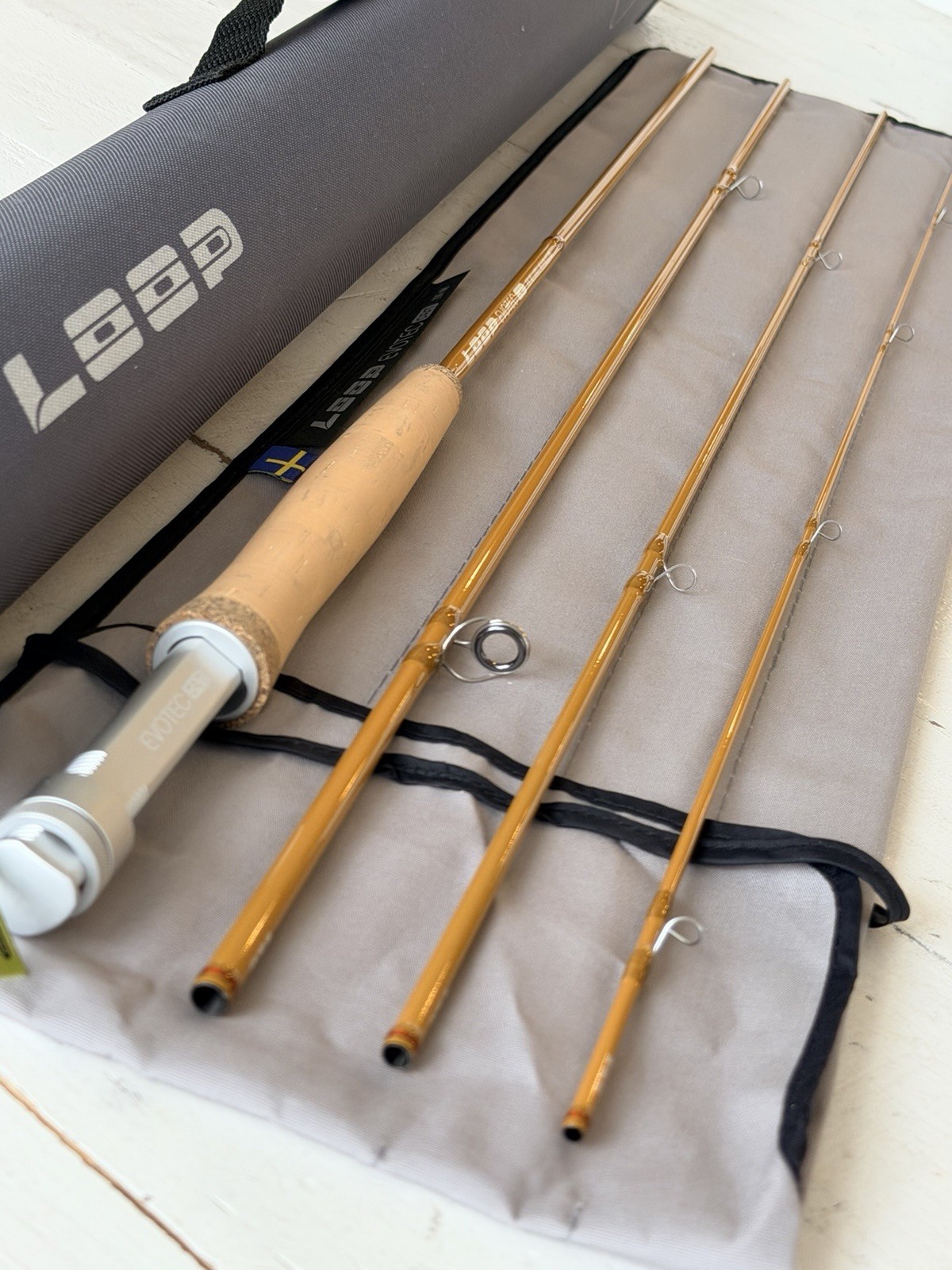 **BEAUTIFUL**🔥 LOOP EVOTEC Cast 2wt. 8’6”in/4pc Flyrod!! 🔥~LEGENDARY~🔥