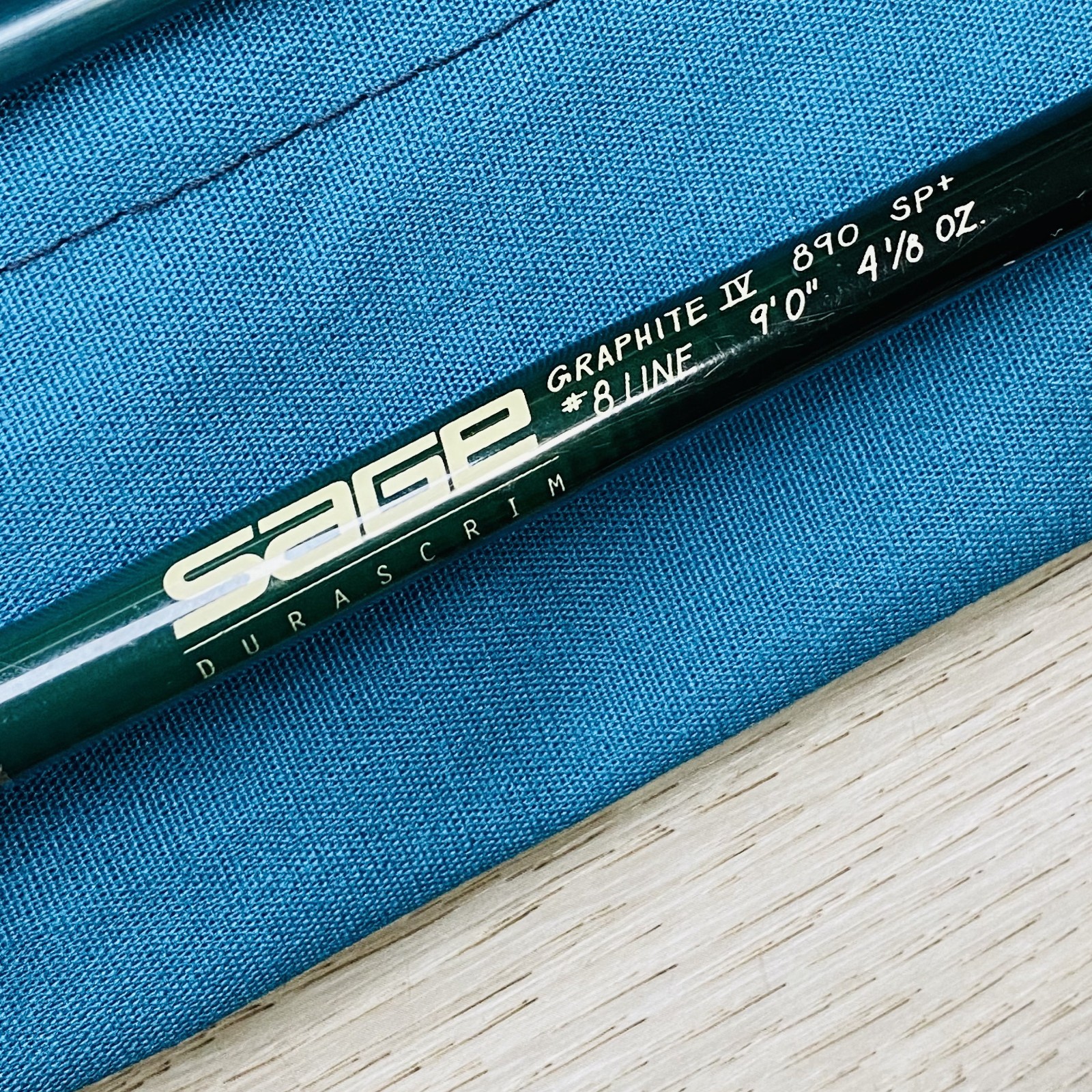 Sage Graphite IV 890 SP+ Fly Rod. 9 8wt. W/ Tube Sock.