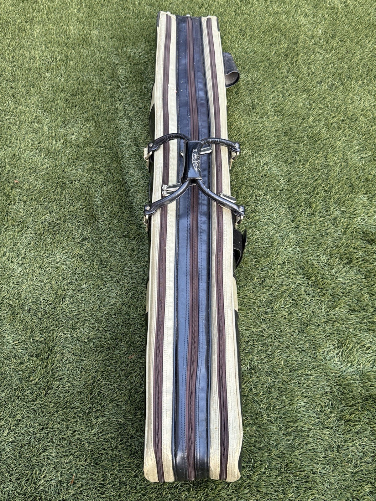 Used Shimano Herabuna Set – Rod Case, Bag, & Umbrella