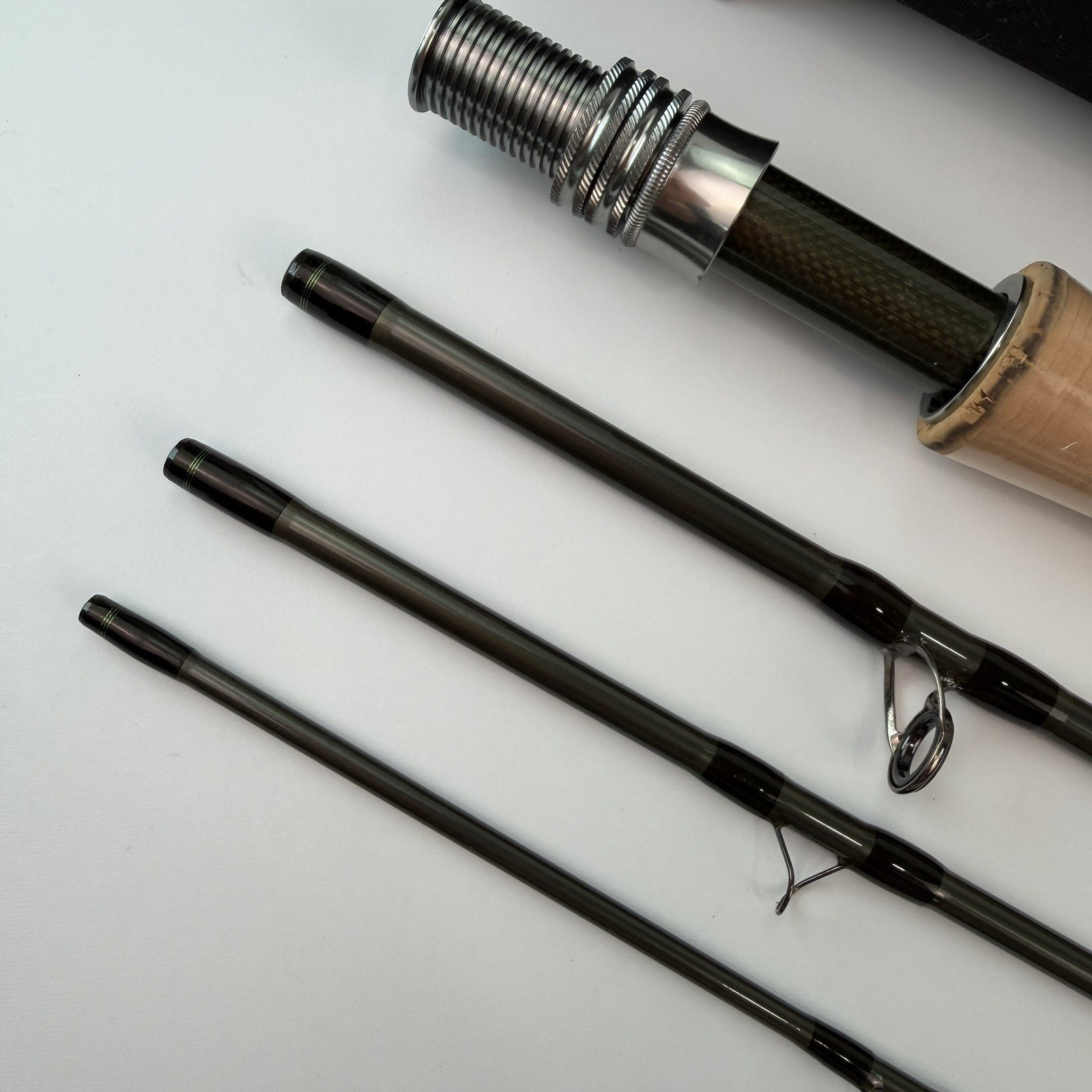 Cabela’s CZN Graphite Fly Fishing Rod 10’ 4wt 4pc w Travel Tube NEVER USED Y330