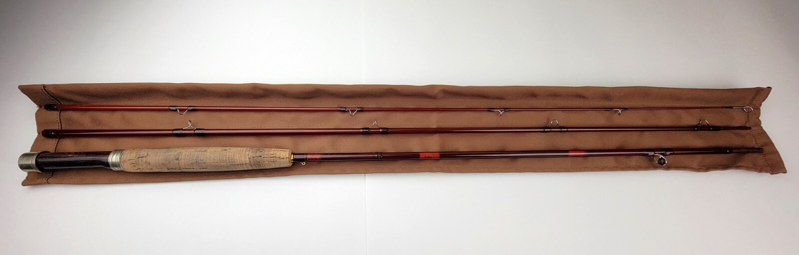 Walt E. Carpenter Handcrafted 3 Piece Fly Rod w/ Cloth Bag & Aluminum Case