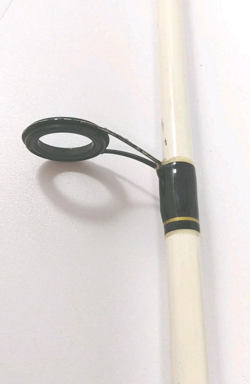 Shakespeare Tiger Spinning 7′ 2pc. Fishing Rod WMTSP702P 8-15lb Medium Action