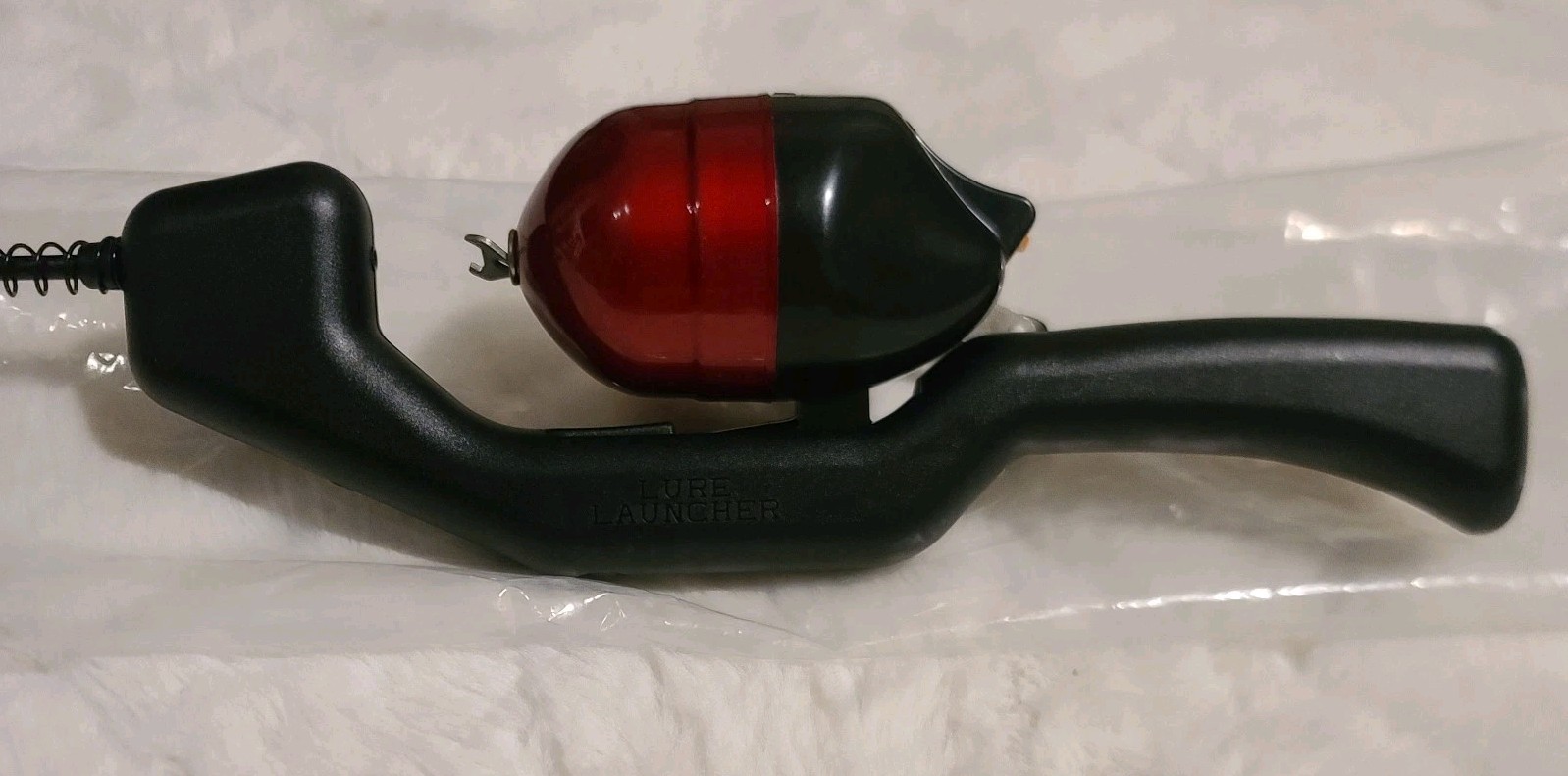 Chuck Woolery Lure Launcher Fishing Pole w/ Bobbers & Tackle Kit Spring Loaded