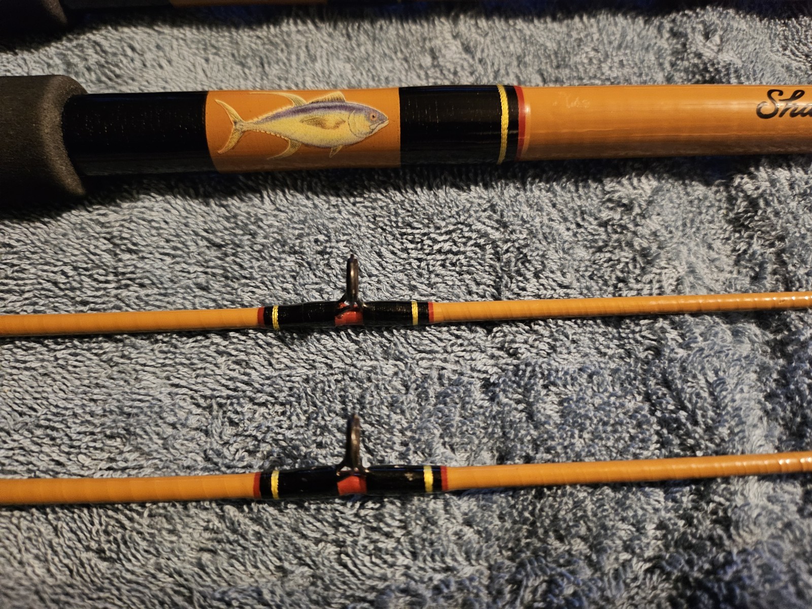 Shakespeare UglyStik Tiger BWD 2200 8′ Med Lite 12-30lb Casting Rods Set of 2