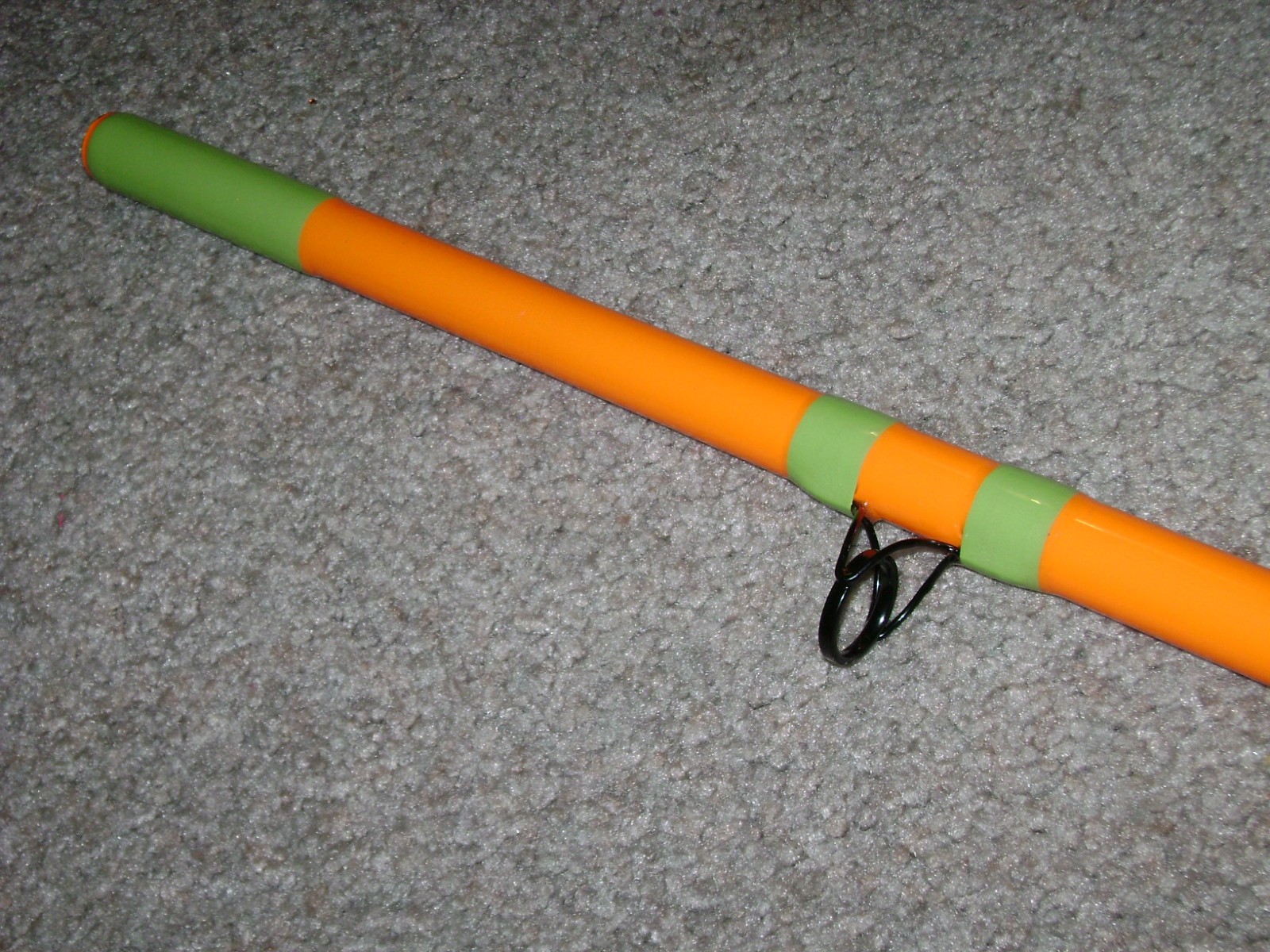GLOW ROD MEAT HUNTER EXTREME 10′ ORANGE GLOW Casting Rod – BIG FISH, STRIPER !