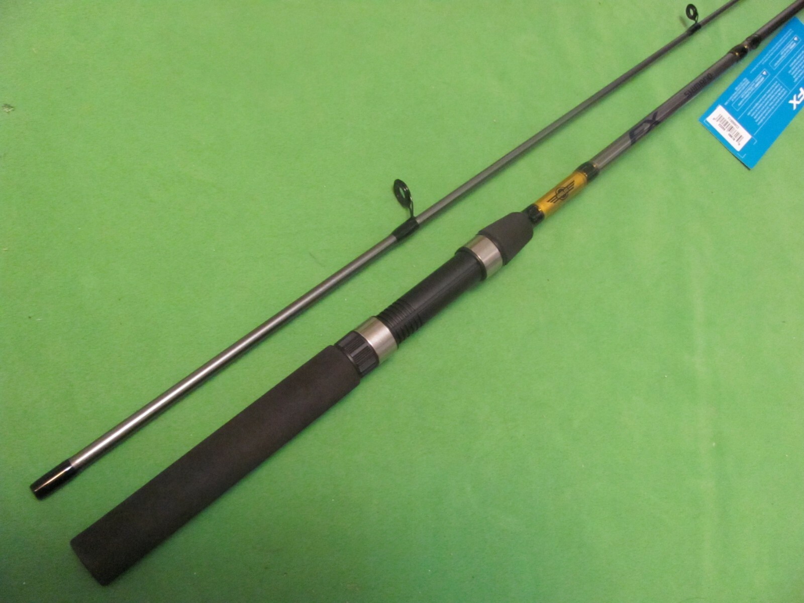 1) SHIMANO FX 5′ 6″ MEDIUM FAST ACTION SPINNING 2 PIECE ROD NEW.