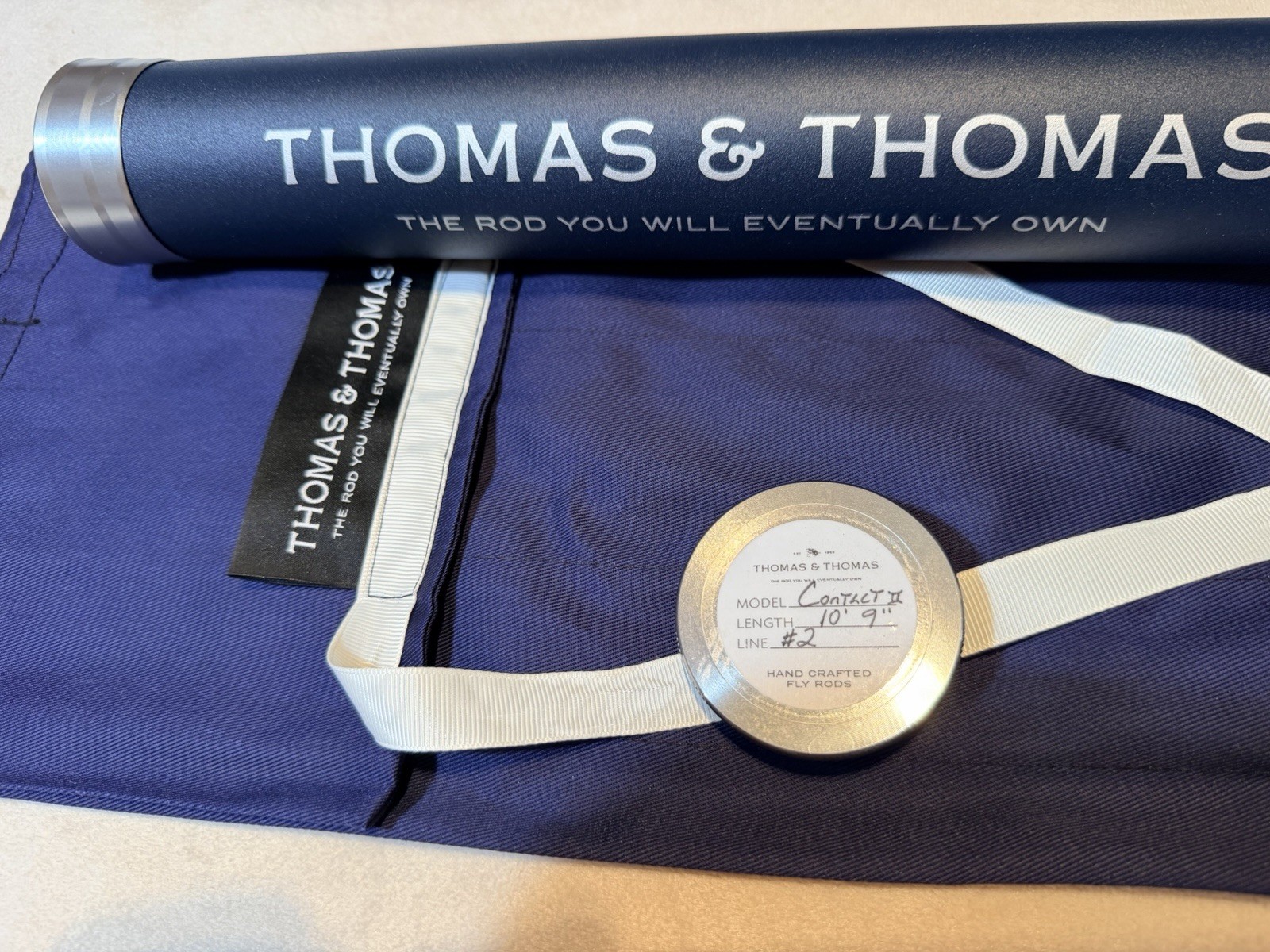 Thomas & Thomas Contact II 1092-4 Fly Rod 10’9″ 2wt 4pc Tube & Sock