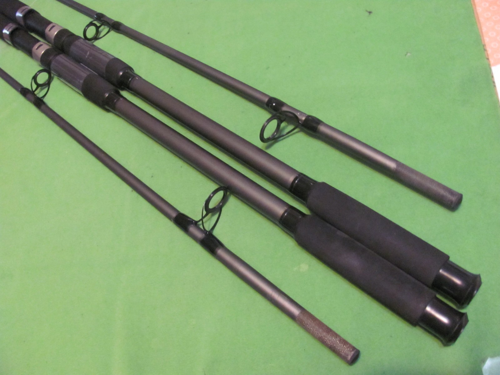 Lot of 2 Danco Max Kat 10′ 0″ Medium Heavy Action Spinning 2-Piece Surf Rods.