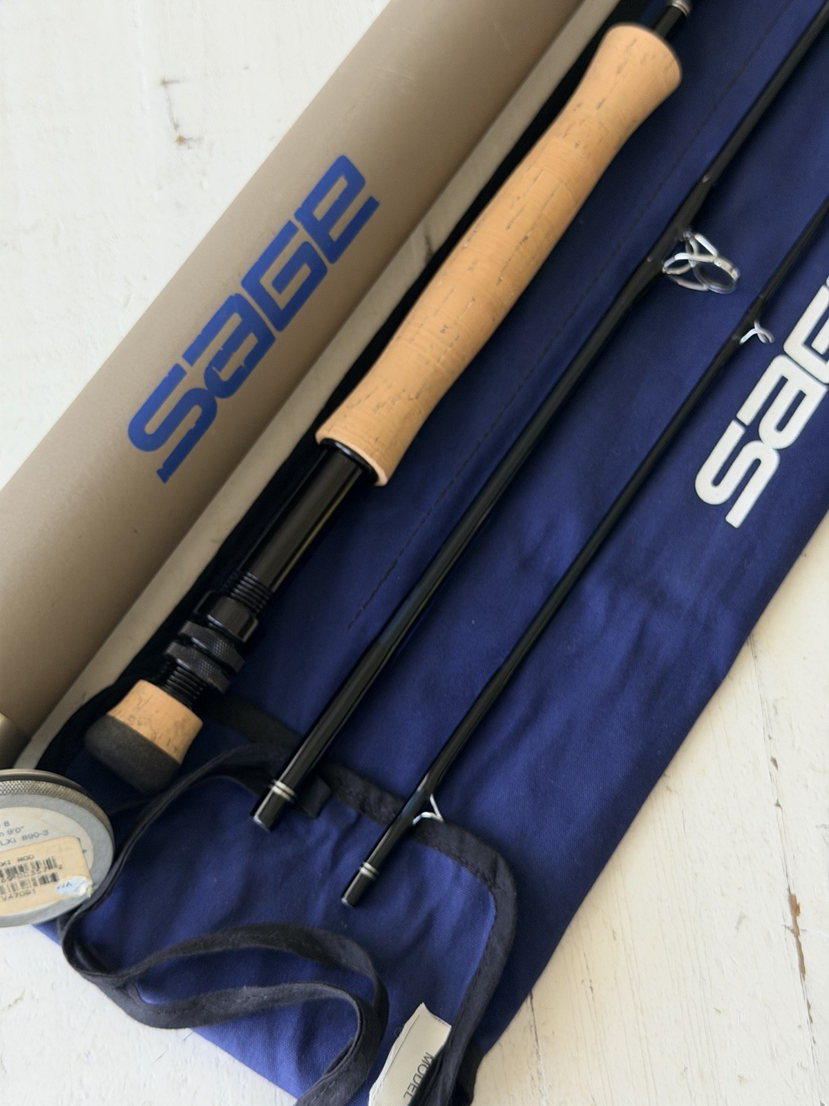 **BEAUTIFUL** 🔥 SAGE SALT RPLXi 8wt. 9’ft FlyRod!!🔥~LEGENDARY~🔥