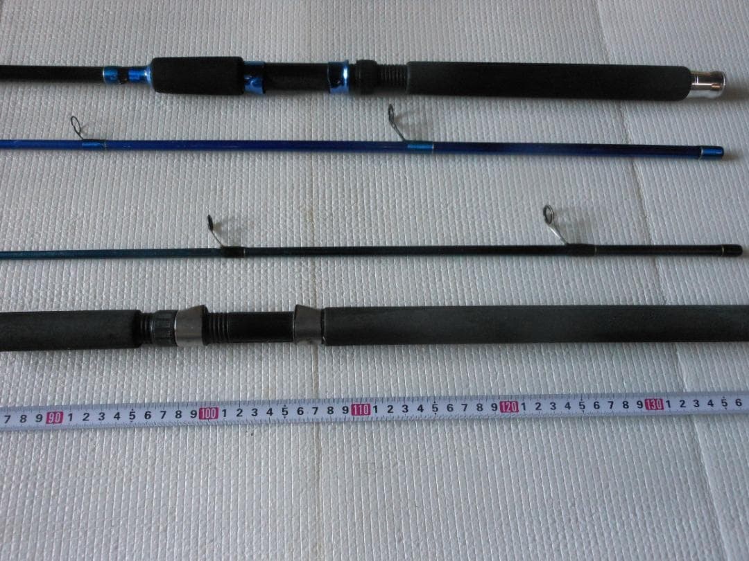 2 lure rods, sea bass rod, etc.