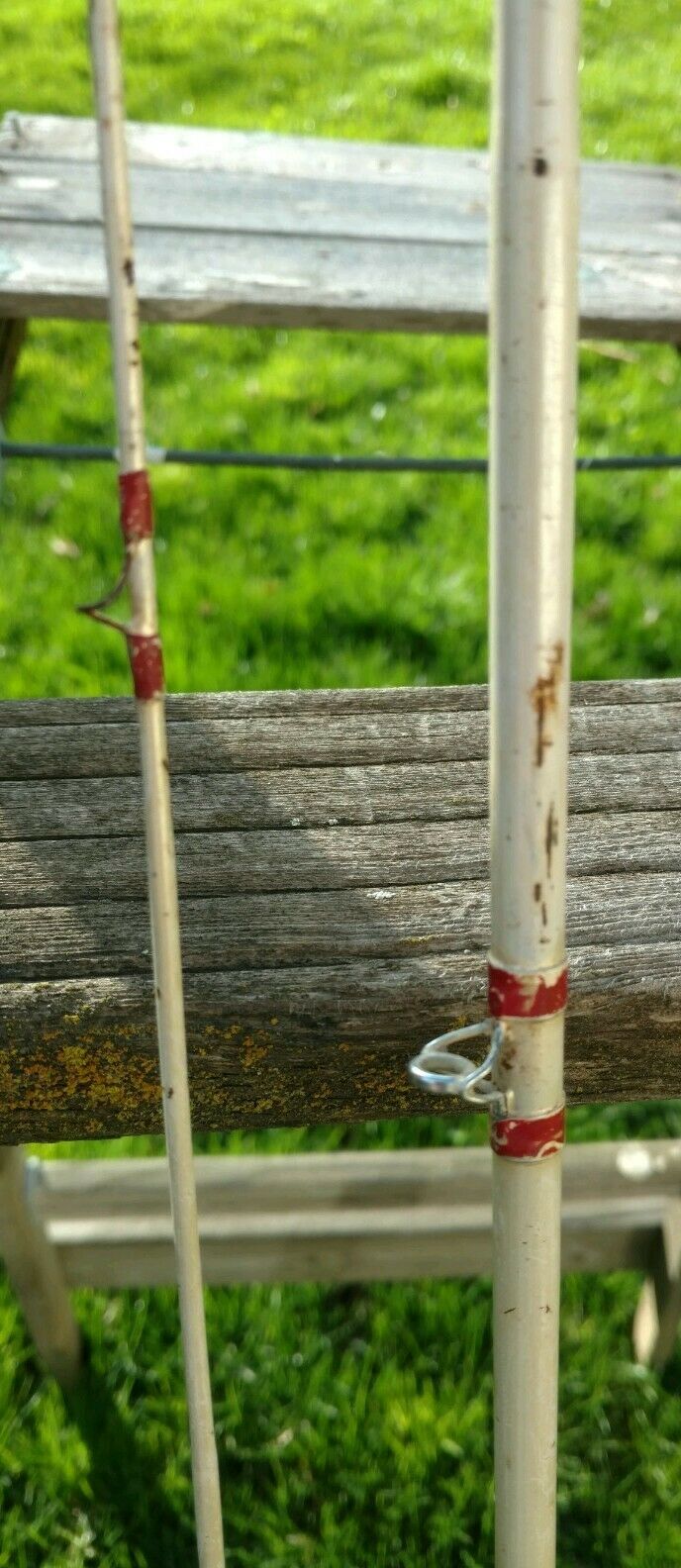 Vintage Union Hardware Co 2pc Fiberglass 8′ 6″ Fly Fishing Rod (SKUNION6.5)