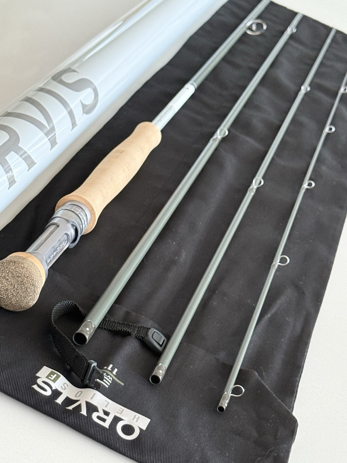**BEAUTIFUL** 🔥 ORVIS HELIOS-4F. 3wt. 11’ft Flyrod!!🔥 ~NEW 2024~🔥