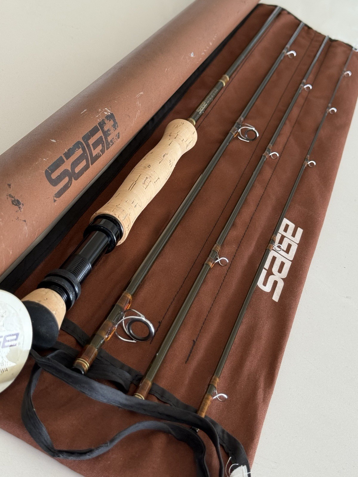 **BEAUTIFUL** 🔥 SAGE SLT 8wt. 9’6”in FlyRod!! 🔥