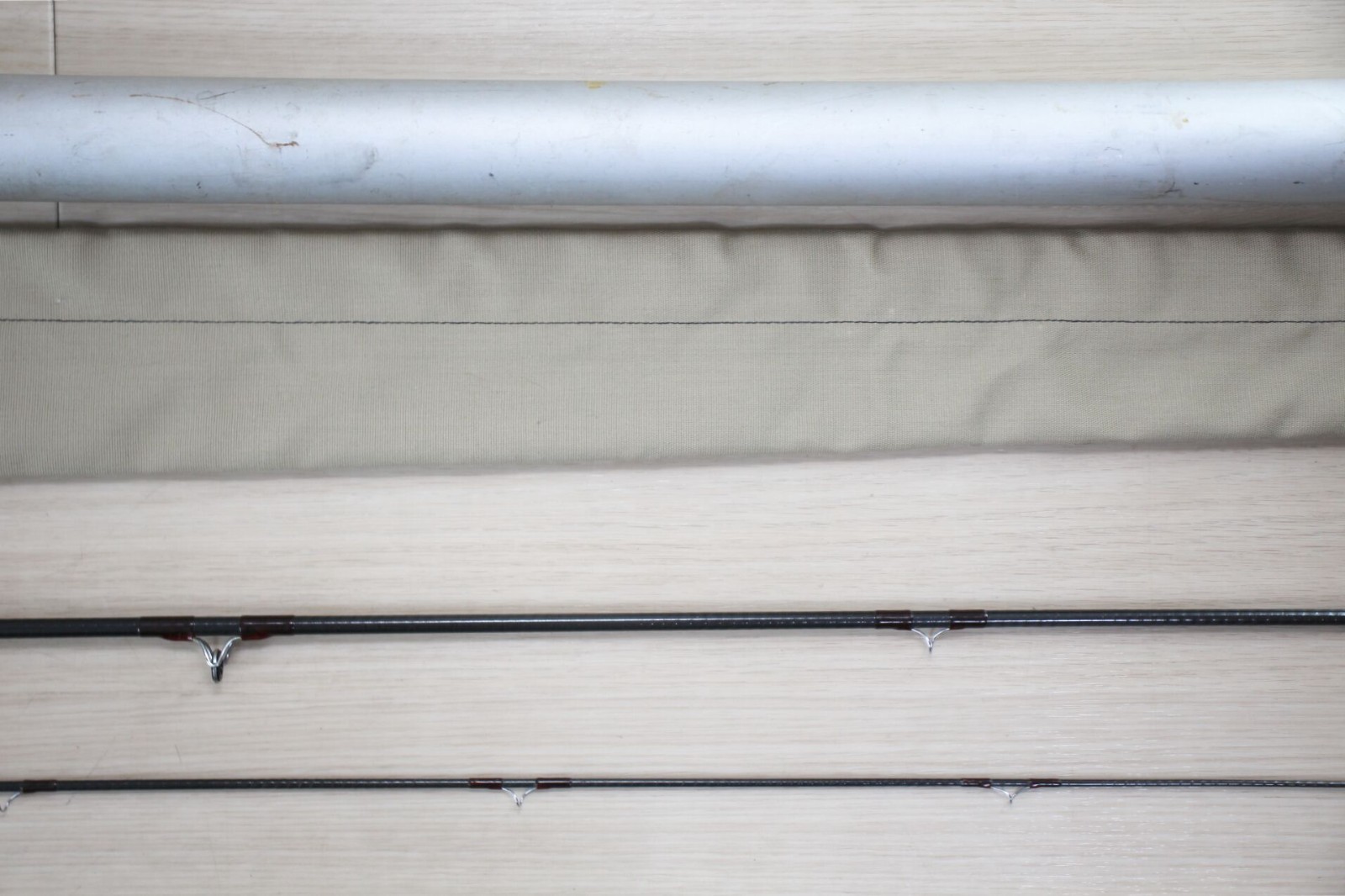 Vintage Orvis Henry’s Fork 8’6″ 5wt 2pc Graphite Fly Rod 1982 USA M10
