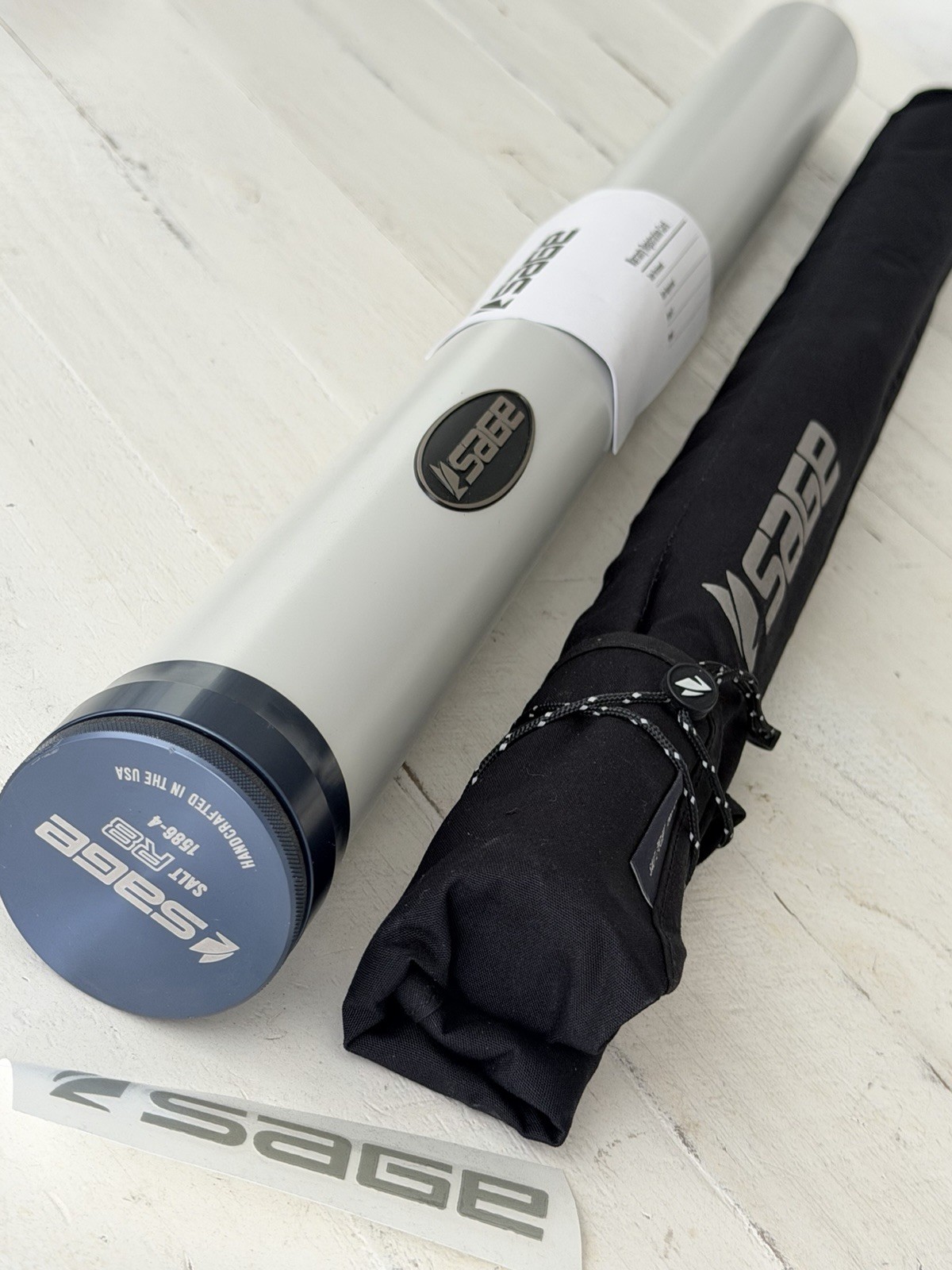 **BEAUTIFUL** 🔥 SAGE R8 SALT 15wt. 8’6”in~4Pc FlyRod!! 🔥~LEGENDARY~🔥