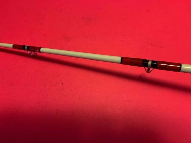SHAKESPEARE TIDEWATER 6 FOOT 6 INCH 40 TO 80 POUND RATED TROLLING FISHING ROD