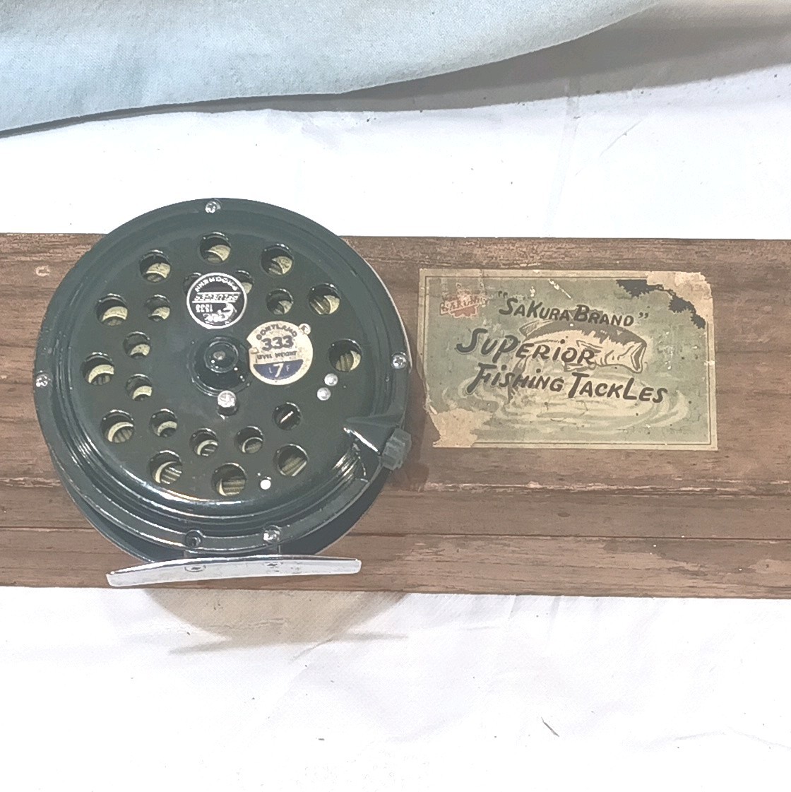 Vintage Sakurai & Co. Sakura”102 Rainbow” Box Set Pflueger 333 Reel, Silk Wrap