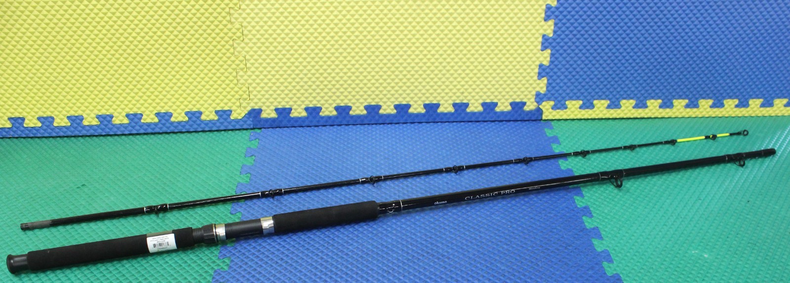 Okuma Classic Pro 9′ 0″ Trolling Rod Mooching CPM-90M-CT Chartreuse Tip